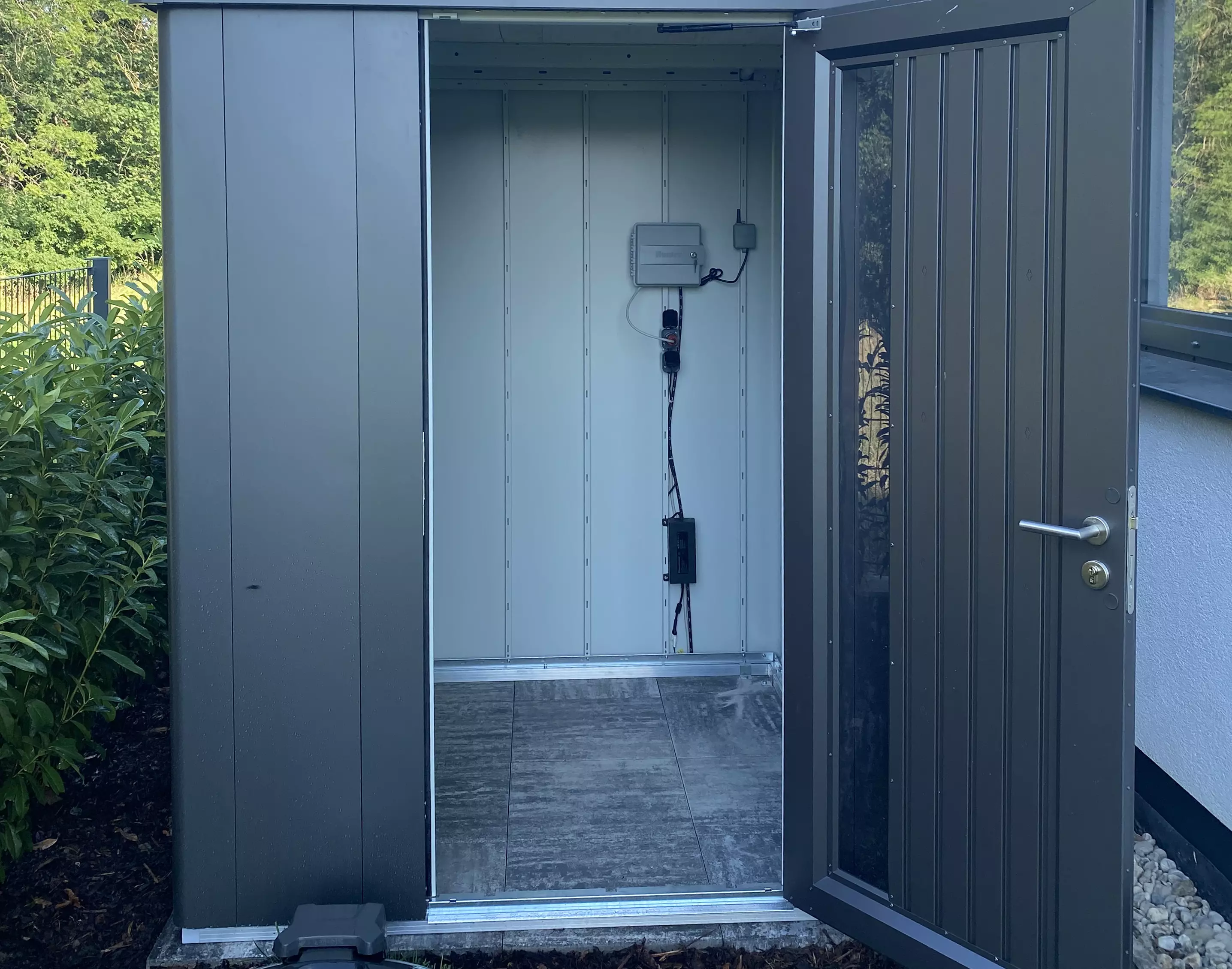 Gartenhäuser von Biohort, verschiedene Modelle und Montage in Wien - volskyi-garden.at