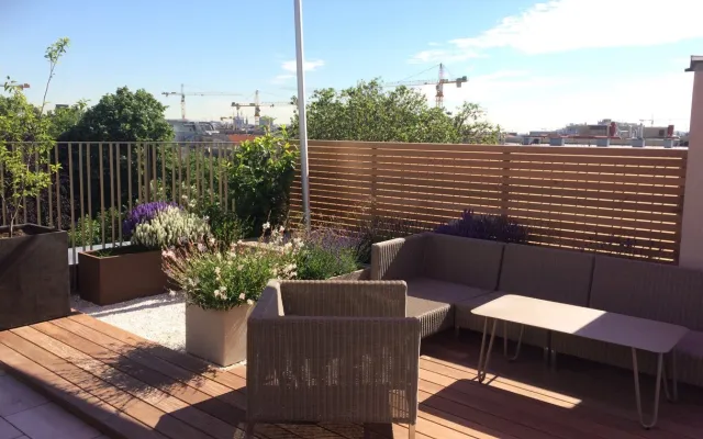 Grosse Terrasse 1120 Wien