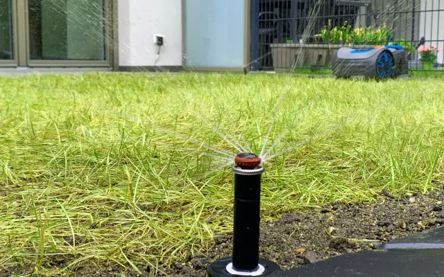 Bewässerungsanlage in Wien und Niederösterreich, Automatische Bewässerungssysteme, Tropfbewässerung, Mikrobewässerung, Pflanzengesundheit, Bewässerungszeiten Steuergeräte für Bewässerungssysteme